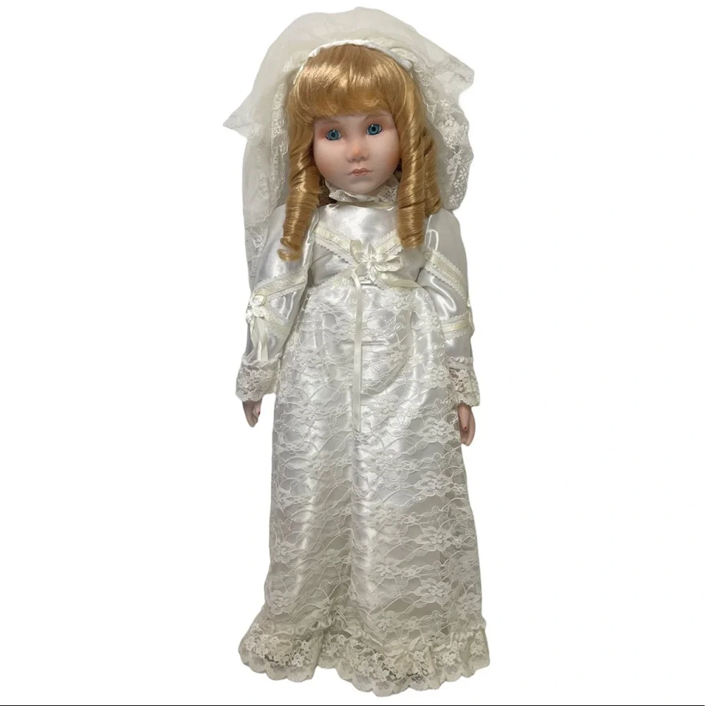 Vintage Doll Porcelain Lace Dress Ellie Bridal Wedding Collectible Vintage Toys